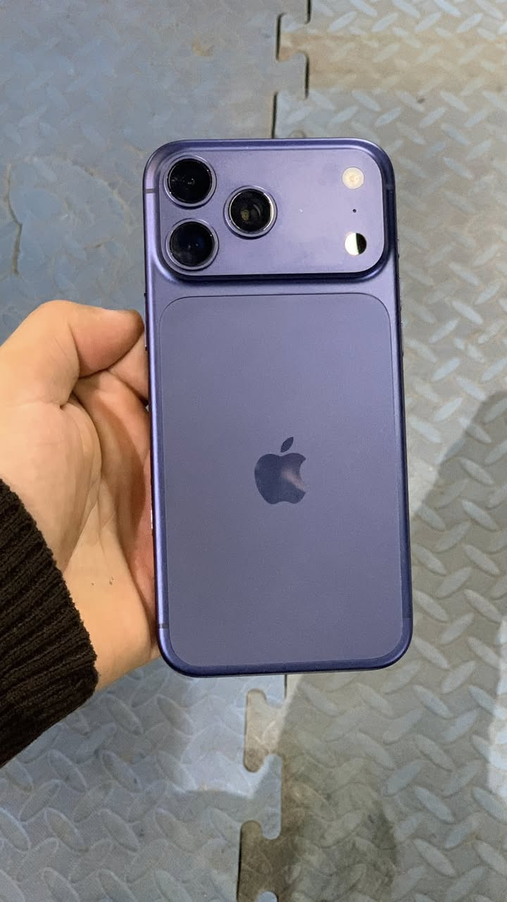 ايفون 17 برو ماكس
مستعمل شهرين 
بطاريه 100
مشحون 88 مره 
لون كحلي 
ذاكره 256 
دبل سيم كارت 
بيع او مراوس خاص


**إذا كنت صاحب هذا الإعلان وتريد حذفه لأي سبب، رجاءا أرسل رسالة إلى الدعم الفني**