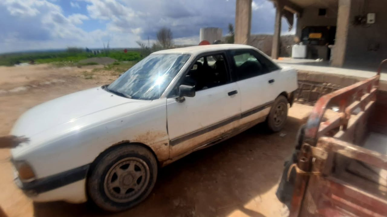 السلام عليكم ((مكلف بل نشر))
سياره أودي موديل 1989
سياره محرك شرط محرك 5بستم
صدر نص عمر
نكره سلف 
السياره رقم كركوك صاحبها بل حويجه (بس ما يحول)
يعني أبيعك جف تراب فحم في فحم السعر8 أوراق وبيها مجال شي قليل
رقم صاحب العجله (***********)
موقع السياره كركوك الحويجه قرية الفاخره
