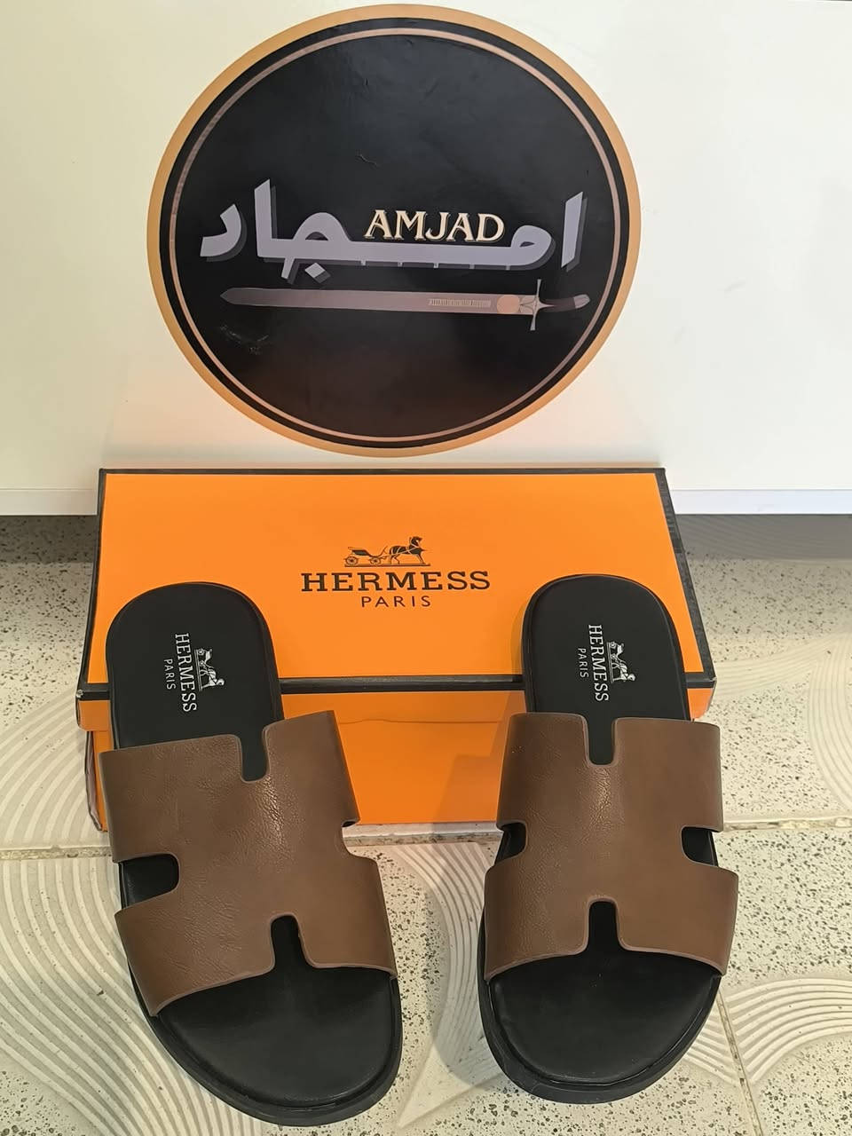 شحاطة هرمز
السوق القديم مقابل محلات المسعودي للمبايلات 
يوجد توصيل


**إذا كنت صاحب هذا الإعلان وتريد حذفه لأي سبب، رجاءا أرسل رسالة إلى الدعم الفني**