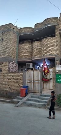 بيت للبيع على شكل شقتين  يرهم يتأجر شقتين  150 متر مربع  حي السيدة زين...