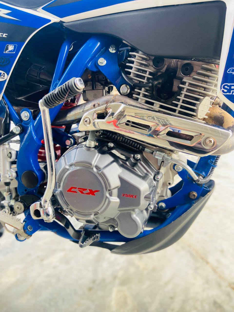 السلام عليكم
موطور قفاز 

موديل 2025

محرك 350

نشاط فول 

تواير جدد وياله جدد 

سلف شغال 

كهربائيّاته كلها شغاله شرط 

بعده جديد 

السعر مليون 425وبيه مجال شي غليل 

رقم الهاتف ***********
