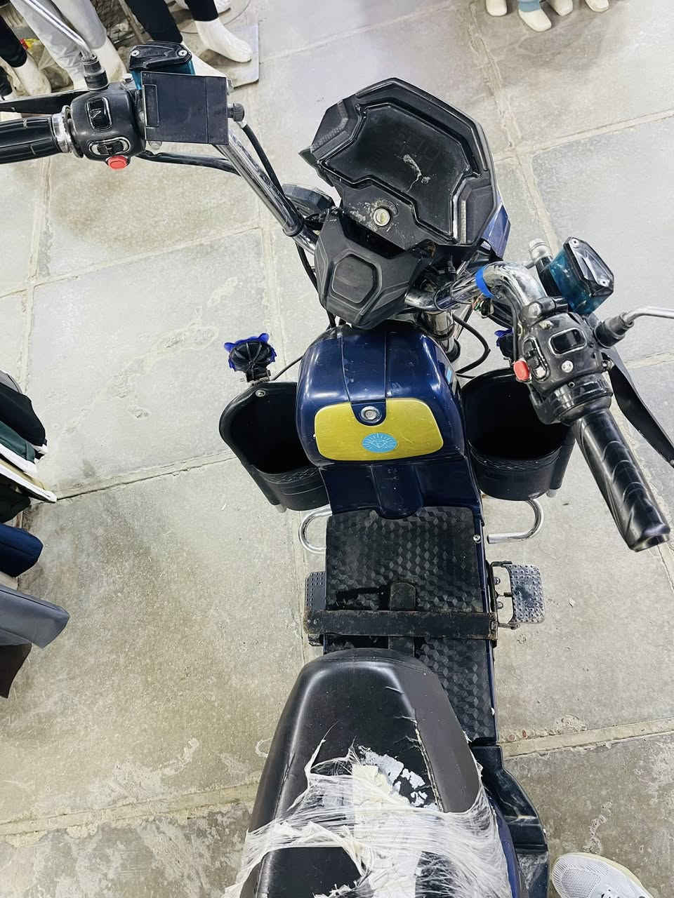 دراجة هارلي موديل 24 بطاريات ع الفحص 
السعر ٤٢٥ وبي مجال بسيط حك الجية


**إذا كنت صاحب هذا الإعلان وتريد حذفه لأي سبب، رجاءا أرسل رسالة إلى الدعم الفني**