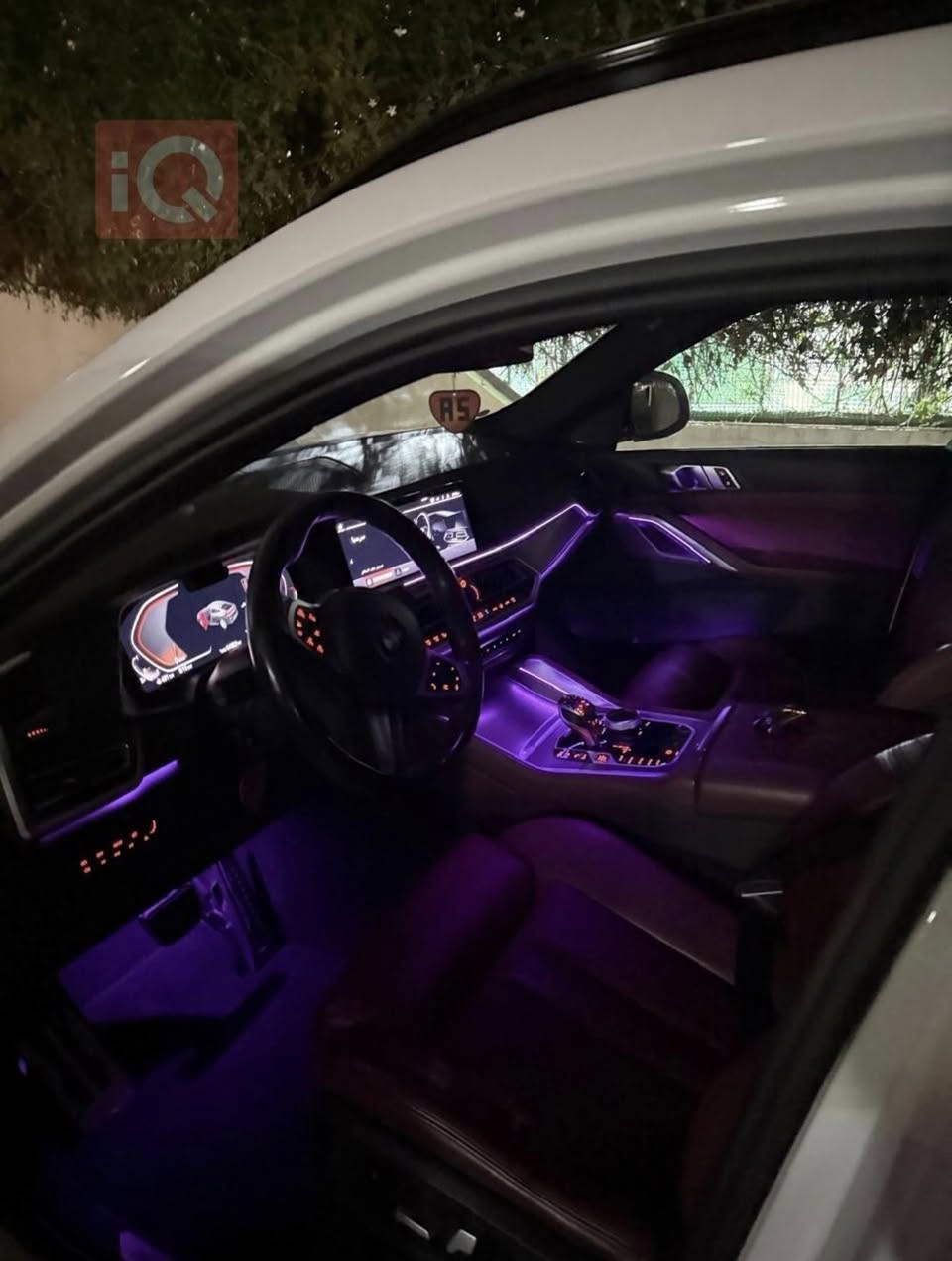 BMW x6 2021
السياره عروش خليجيه السياره ما بيها شي بس الصندوق مالتها مبدل بل شركه و باقي السياره ب شرط ماشيه ٧٥ الف كيلو. 

مطلوب 530$

رقم التليفون ***********
