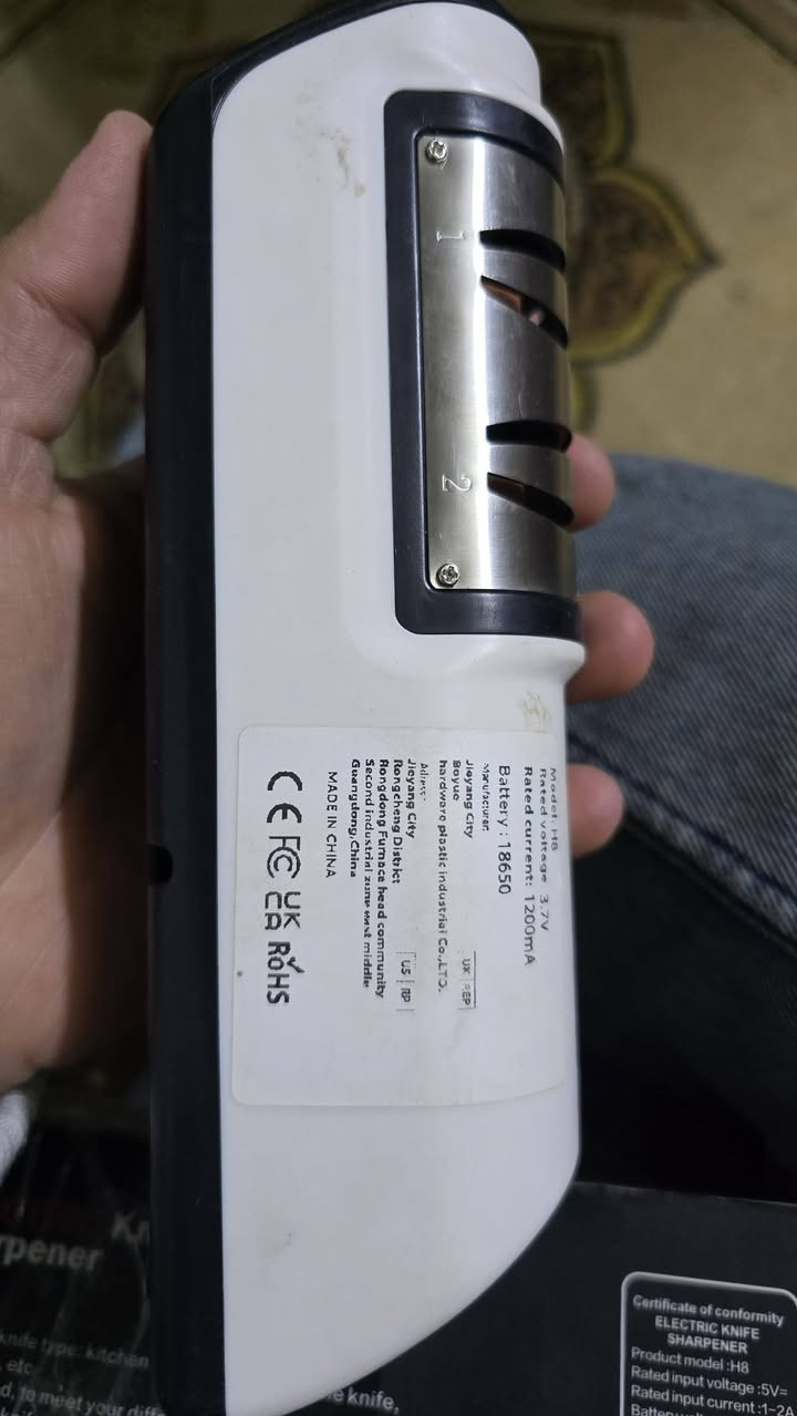 مسن السكاكين الكهربائي
هذا الجهاز أحجار سن خاصة (خشنة للحد وناعمة للتنعيم) 

ب١٣مع التوصيل


**إذا كنت صاحب هذا الإعلان وتريد حذفه لأي سبب، رجاءا أرسل رسالة إلى الدعم الفني**