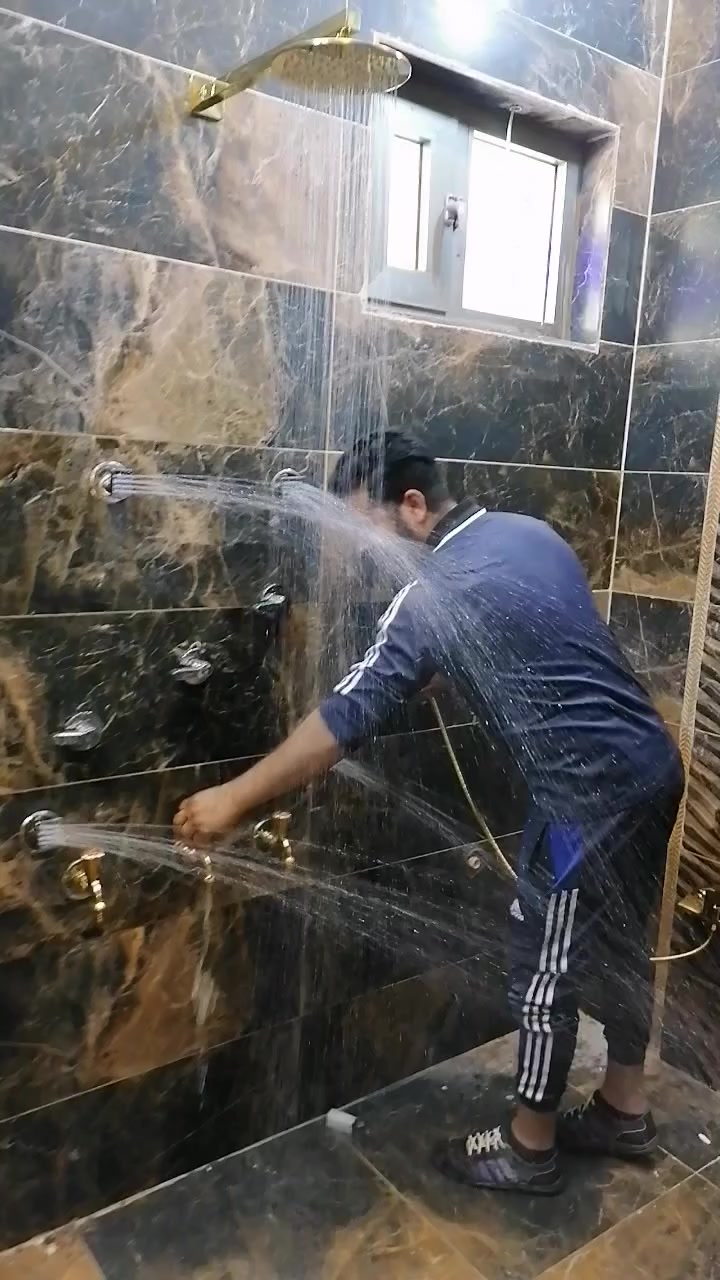 تم تقفيل بيت الاخ ابو محمد حسب طلب دوش قفاله
كافه التاسيسات الحديثه محمد سباك ***********
