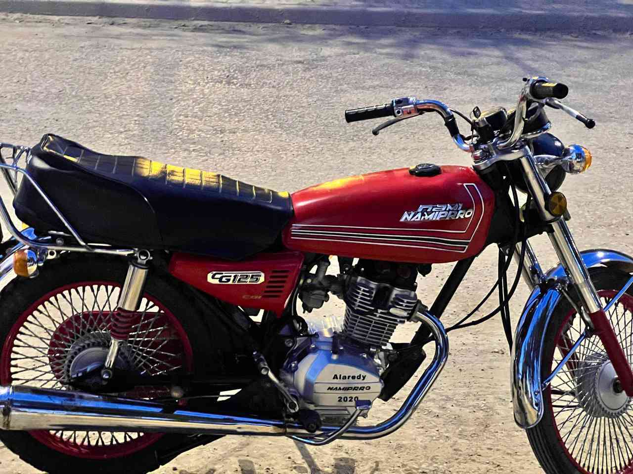 اسلام عليكم 👋
دراجة اربعة كير( نامة ابرو ) موديل 2020 نضيفة واحلا من الصور اوراق اصولي مو اسكنر... ومكفولة مامفتوح بيهة برغي تجي تفحص وتشوف بعينك شلعة ومعدل دراجة تخبل السعر (650) وبيهة مجال مكناهة الديوانية ناحية نفر ***********
