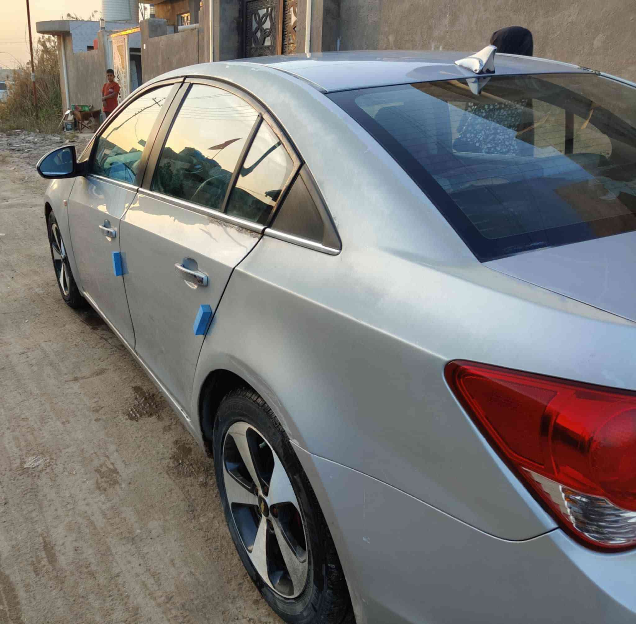 للبيع دايو لاستي 2009 بصمة سياره جديده وجاهزه 
رقم بغداد سعر 72 وبيه مجال
 الاستفسار*********** علي محسن الركابي
