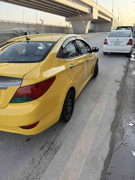 السلام عليكم 
اكسنت مديل 2016 
أمريكي حادثها جاملغ ايمن وبنيد  
السياره خير من الله  جاهزه 
مكينه كير خير من الله  
تبريد ثلج ⛄️ 
صدر امامي خلفي جديد 
تخم تاير 
مواصفاتها. معروفه الاكسنت 
السياره جديده. كلش ستعمال مال بيت 
مصفره هيئه.  غرامات 
بسمي رقم جديد 
هزه جديده. 
سنويه ل28 
السياره خير من الله 
وأحله من الصور. شرط 
السياره جديده جديده كلش. 
مكان السياره بغداد 
*********** 
السعر 85 وبيها مجال 
 وين ميعجبك افحص
