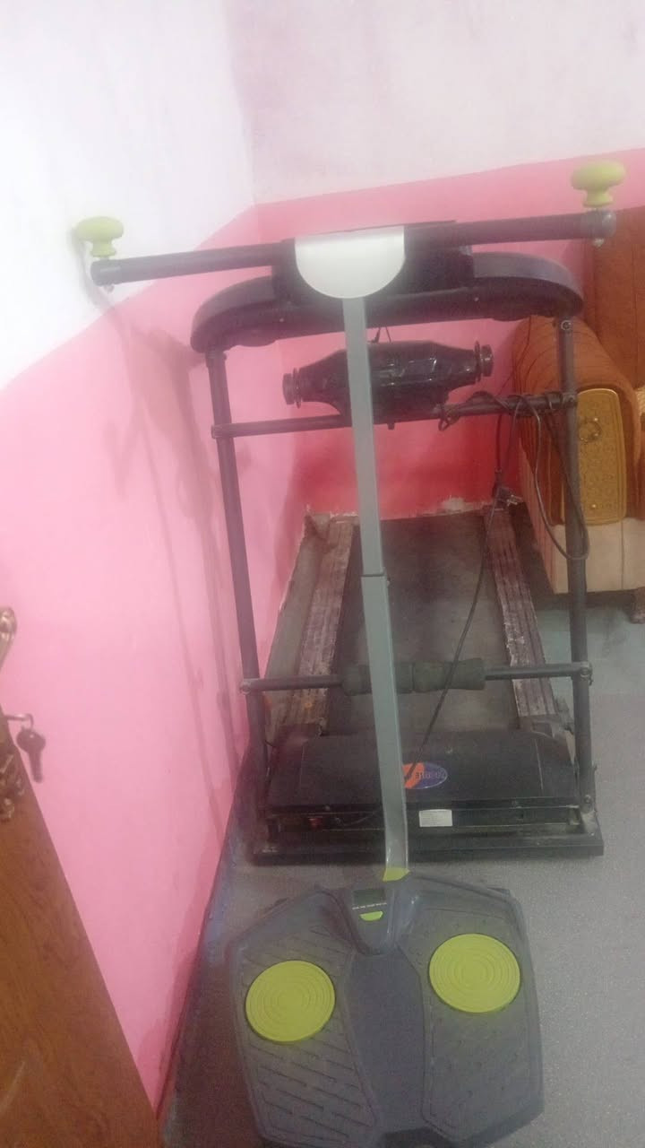السلام عليكم جهاز جري مع جهاز خصر للبيع السعر 300 قفل


**إذا كنت صاحب هذا الإعلان وتريد حذفه لأي سبب، رجاءا أرسل رسالة إلى الدعم الفني**