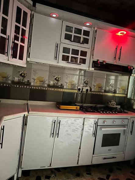 طخم 
و كاونتر 
للبيع 
للأستفسار ***********
