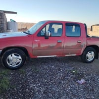 تويوتا هايلوكس • ٢٠٠٤ • رقم انبار