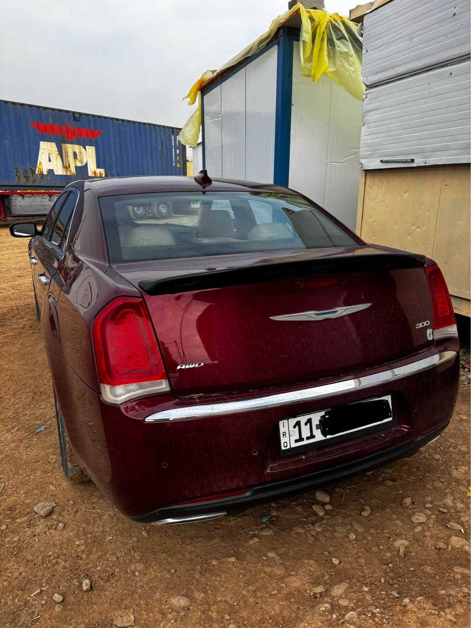 كلايسلر اوباما 2018 AWD
السيارة ماشية 133 كم  
فول مواصفات رادار ، مري قلاب ، كشنات تدفئة تبريد ، بانوراما ، كشنات جلد ، تحديد مسار ، مكينة V6 3600 vvt ، كير ومكينة شرط مامفتوح ، رقم بغداد بسمي تحويل مباشر مشروع وطني 
السعر : 200 ورقة وبي مجال 
الرقم : *********** بغداد, العراق
