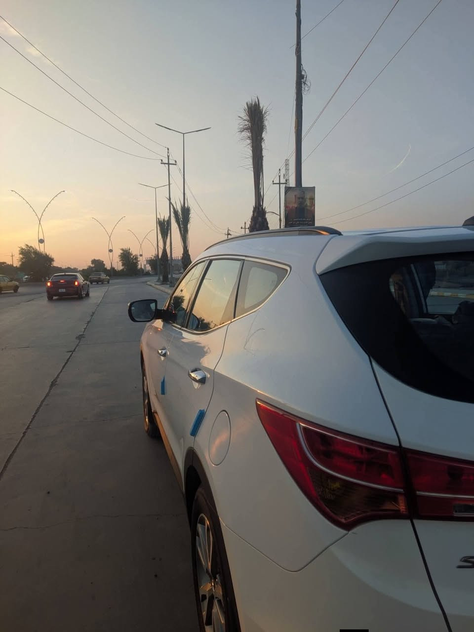 هونداي سنتافي 2014 واسط 
مكفولة
 مكينة 6 
ماشيه 150 داخل بيجي 
مري شفط
ثلاث قطع تبريد
كشن كهربائي
ثلاث وضعيات قيادة
ويل 19
وبعد بيهه مواصفات 
مكان  السيارة كوت الكوت الجديدة
***********
