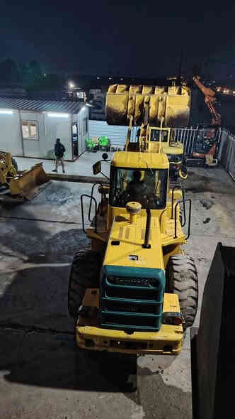 للبيع شفل كاوسكي حجم 70 موديل 2012 مقفول كفاله عامه الاستفسار على هذا الرقم 
***********
