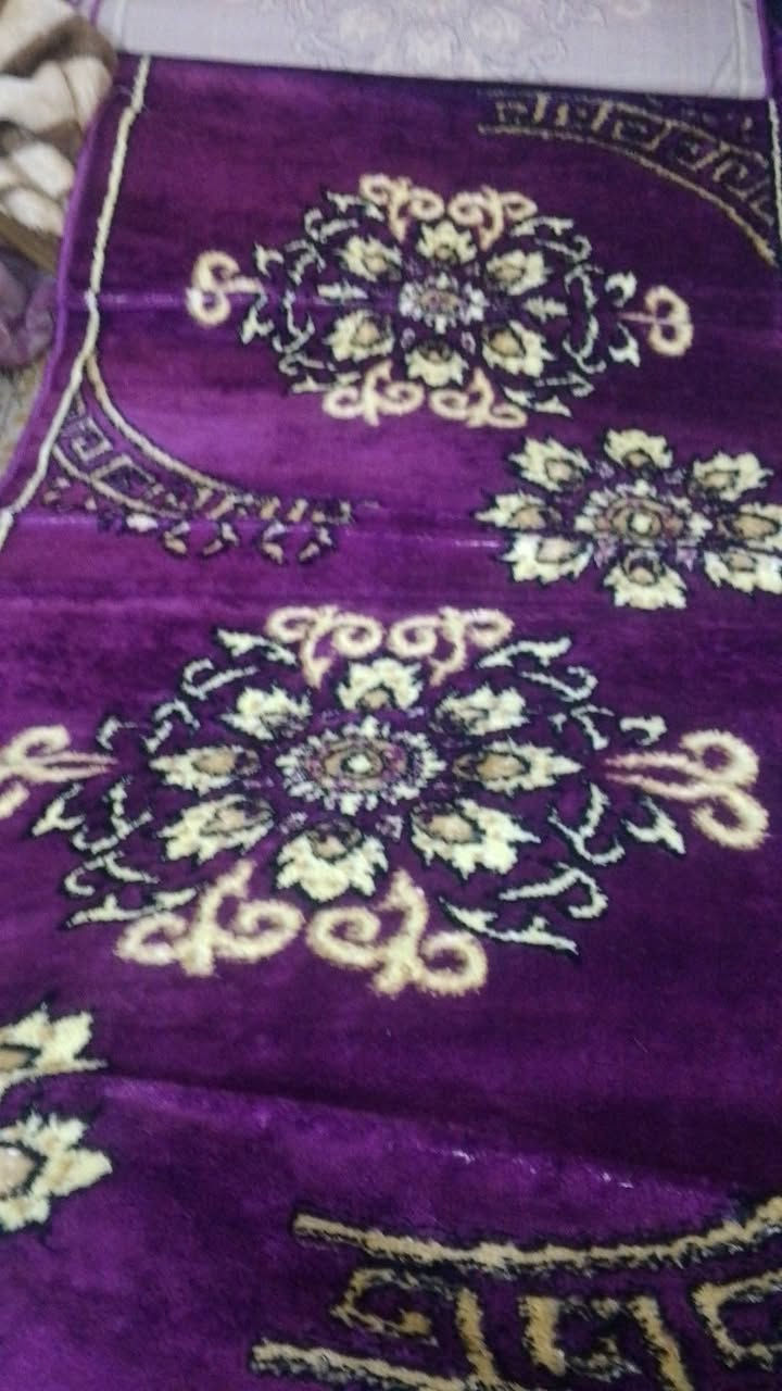 السلام عليكم
فرشهات للبيع 
الزرگه قياس ٢×٣  الوحده ب١٠ اكو ٢
ام الورد قياس ٢×٣ الوحده ب٥ اكو ٢
المدات اربع مترات ب٣٥ وبيهن مجال 
التنور ب١٠ الامين الثانيه


**إذا كنت صاحب هذا الإعلان وتريد حذفه لأي سبب، رجاءا أرسل رسالة إلى الدعم الفني**