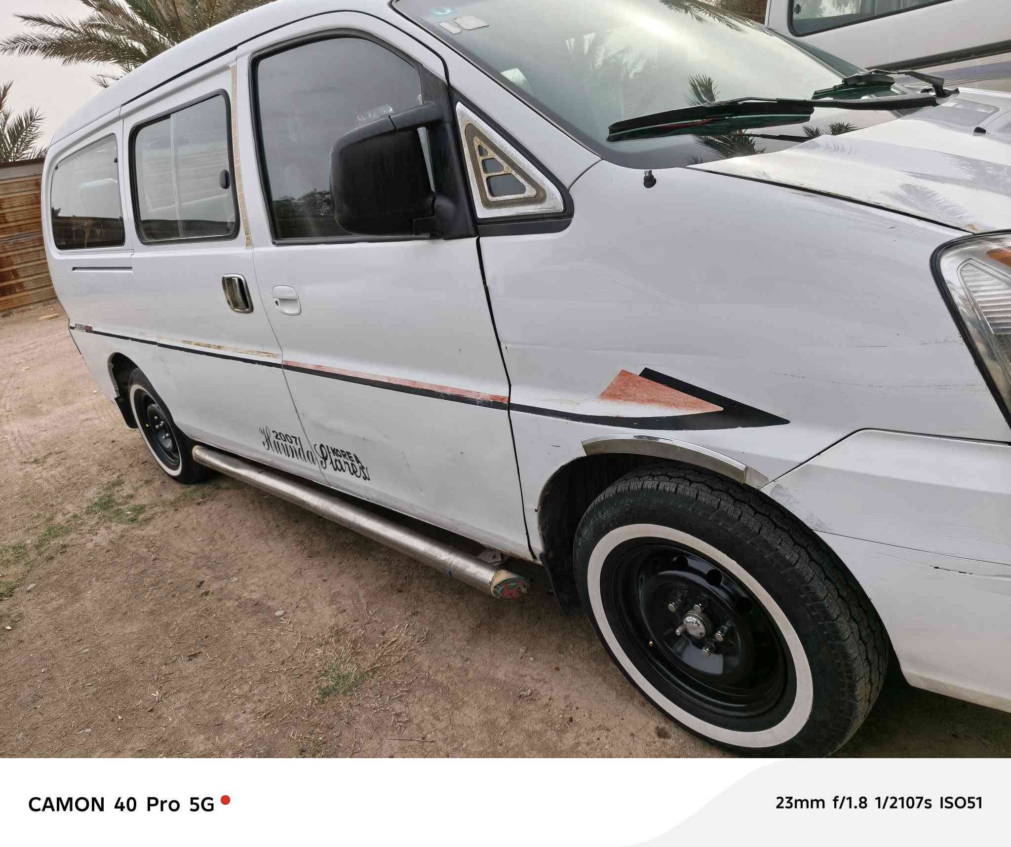 سلام عليكم ستاركس ٢٠٠٦ رقم بصره جاهزه شواصي شركه مكينته بيه خيط بخار حداديه تخم تاير السعر ٧٣ وبيه مجال ‏‪***********‬‏
