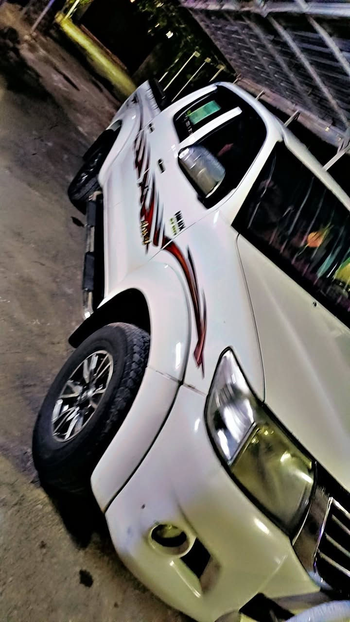 بيكم فورويل موديل 2012 سياره 
سوناره داخل المنشور ومعروضه.210 وبيه مجال *********** غير متواجد ع الفيس
