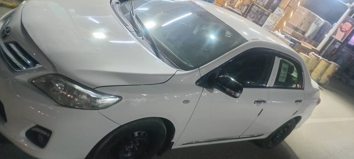 إسلام عليكم كورله ٢٠١٣ بغداد بيه تعمير وصبغ قماره سياره كامله خليجي خير من الله مابيه اي نقص سعر ١٠٥ وبيه مجال عنوان بغداد؟***********
