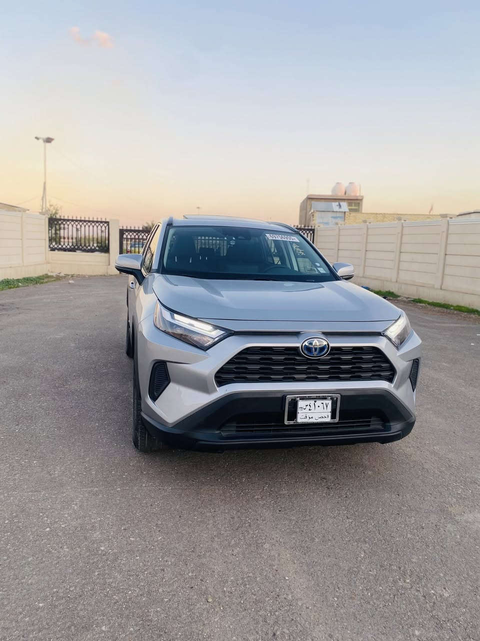 تيوتا رف فور XLE موديل 2024
ألون  سلفر

عداد المسافة : 29mi 

حجم المحرك : 2.5L ( 4.سلندر )

ملاحظة السيارة : الحادث فقط باب 2 وربع الجاملغ صبغ بدون دواخل 

المواصفات : 𝐗𝐋𝐄

فتحة سقف بانورما
كيج الكتروني 
شاشة كبير لمس
كاميرا
‏ابواب  بصمة
‏‎بصمة تشغيل 
شتغيل عن بعد (𝐑𝐄𝐌𝐎𝐓𝐄 𝐒𝐓𝐀𝐑𝐓)
هاند بريك بصمة
اوتو هولد (𝐀𝐔𝐓𝐎 𝐇𝐎𝐋𝐃)         
اوتو ستارات (𝐀𝐔𝐓𝐎 𝐒𝐓𝐀𝐑𝐓)
اوتو ستوب (𝐀𝐔𝐓𝐎 𝐒𝐓𝐎𝐏)
رادار امامي (تحديد مسار)
‏‎رادار جانبي (نقاط عمياء)
‏‎اشاير مري
مانع انزلاق
نظام (𝐄𝐂𝐎)
نظام (𝐍𝐎𝐑𝐌𝐀𝐋)
نظام (𝐒𝐏𝐎𝐑𝐓)
تحكيم ستيرين
كشن كهربائي
تبريد مركزي
صندوق كهربائي
لايتات (𝐋𝐄𝐃) ليد عدسة زينون 
بلاجكتور (𝐋𝐄𝐃) ليد 
بكل ايتات (𝐋𝐄𝐃) بيلادي

 مرقمه جاهزه

عنوان📍بغداد‏. ‪***********
