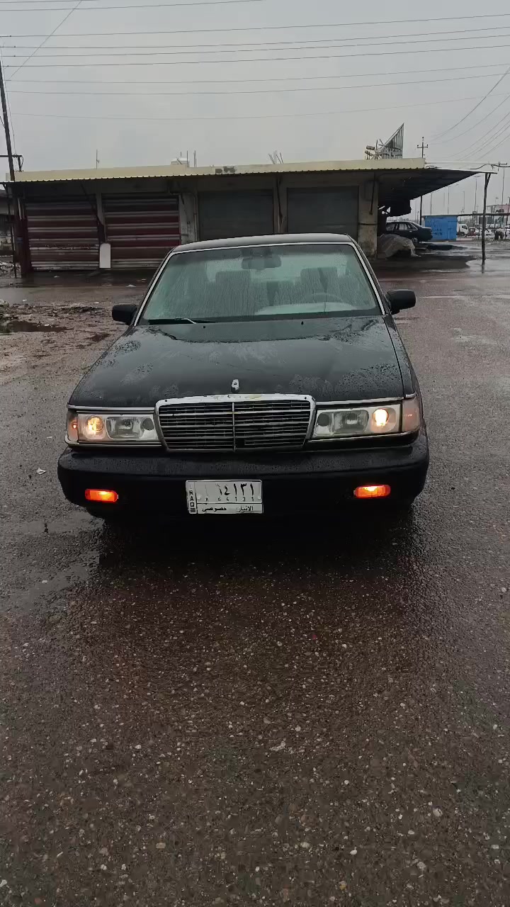 سلام عليكم بوتيشه موديل 94تحويل مباشر مكينه وكير بلدي مكفولات صدر امامي جديد كهربايات كله شغاله مصفره امراوس او بيع رايده28 وبيها مجال مكاني بغداد ***********
