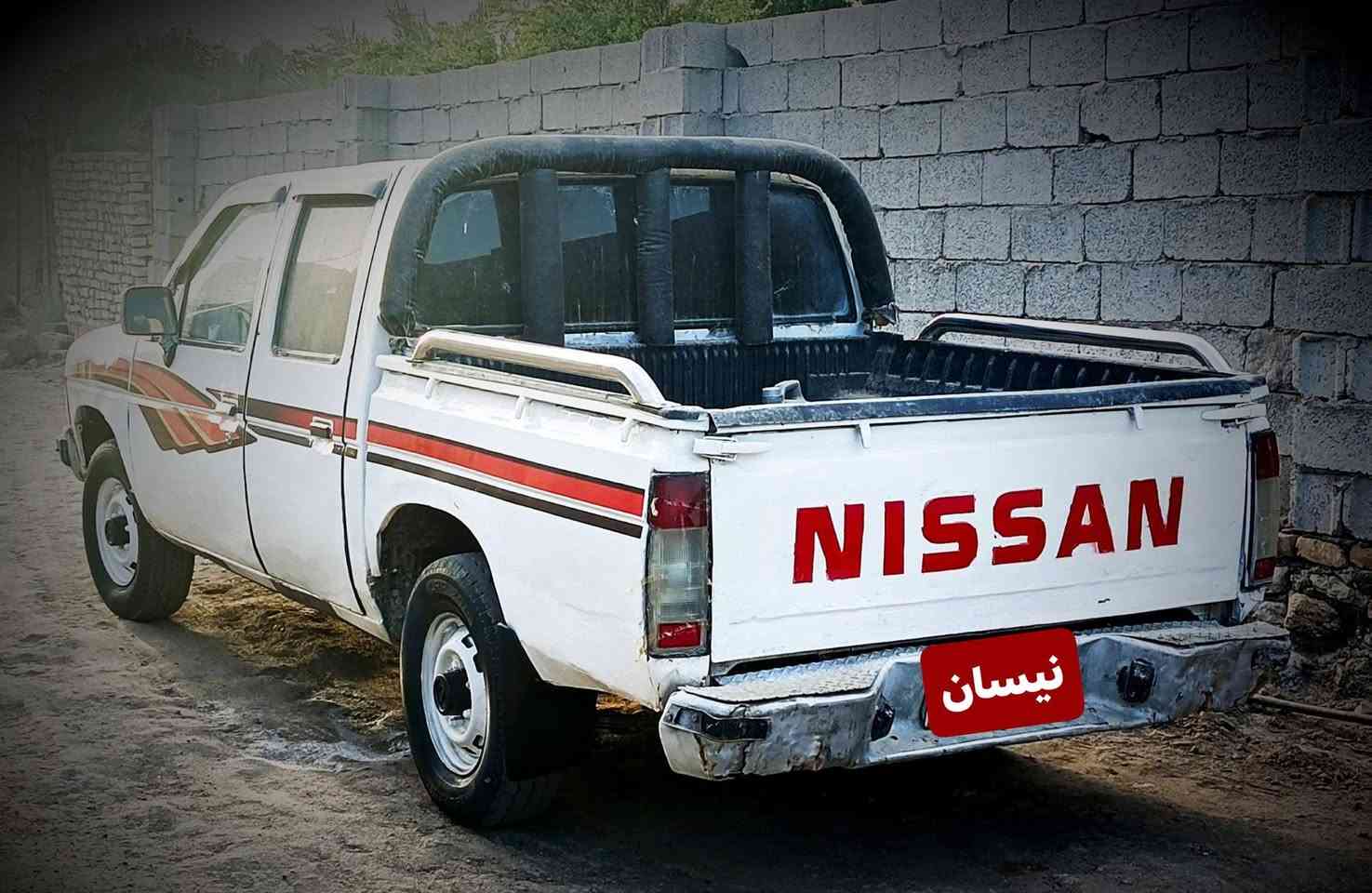 نيسان مديل 95 رقم ذي قار مداور ثاني يوم مكينه وكير وتواير ومسجل وسماعات ودشبول كله تمام السعر 32
الشراي يتصل *********** مكاني ناصريه مدينه
