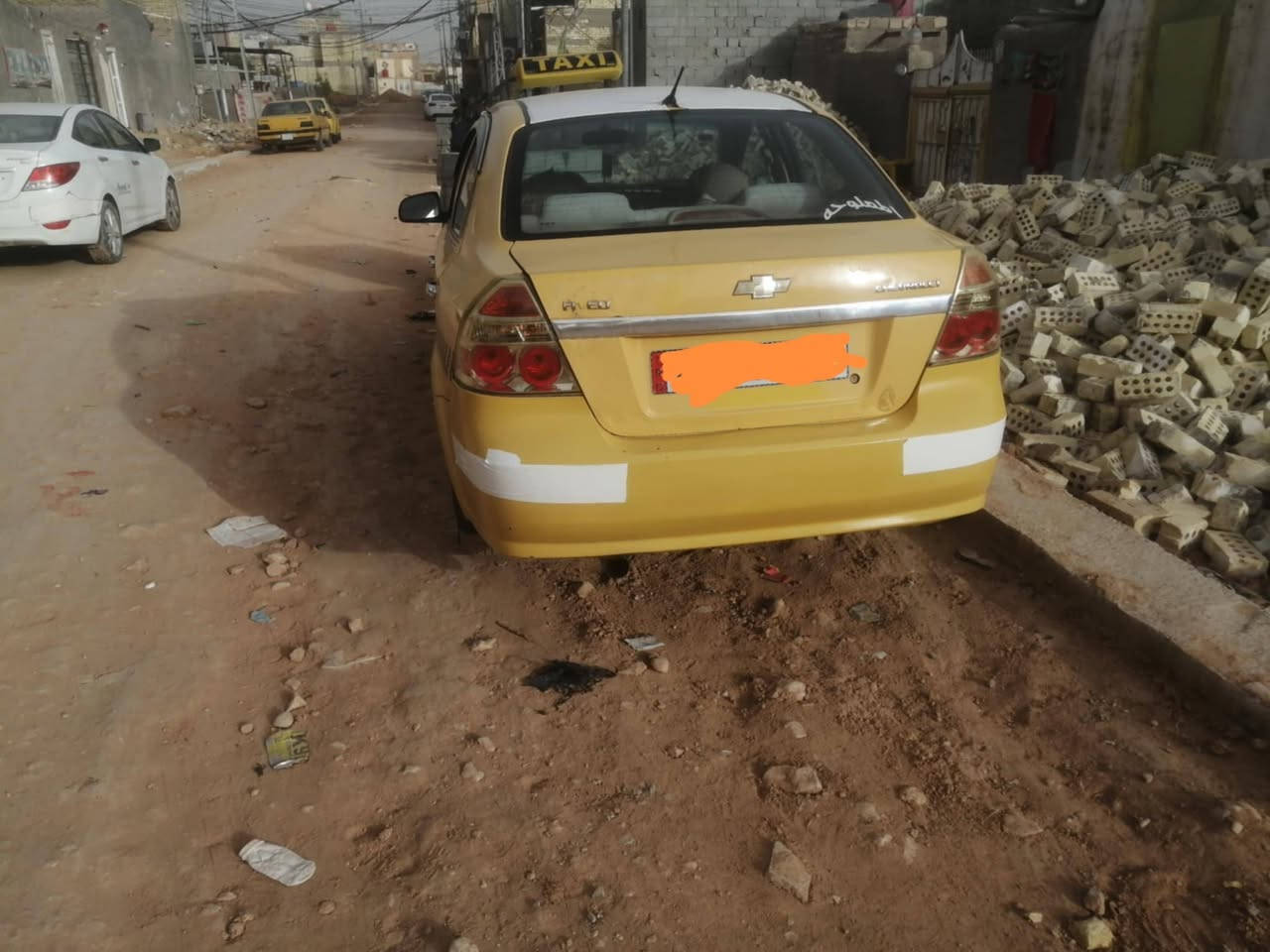 سلام عليكم افيو موديل 2009 مكفوله من ضربه وتبديل بيه بس صبغ شبر عله كد الخياس والباق  مكفول مكينه كير جدد حداديه نظيفه سنويه ٢٠٣٠بسمي سعر ٥٢ بيه مجال عنوان نجف ***********
