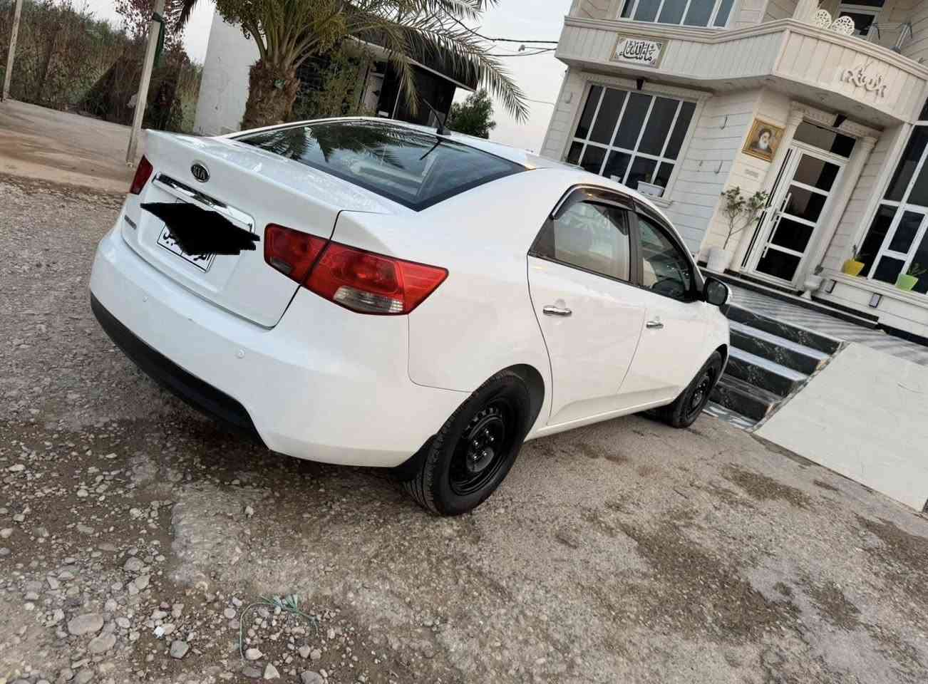 السلام عليكم للبيع السعر68
سيراتو موديل 2011
رقم اربيل ورثه بيه قاصر 
 السيارة مكفوله من الصبغ فقط جاملغ امامي بي بارد سياره جاهزه من كلشي 
العنوان واسط الزبيديه
‭0782 500 4906‬
