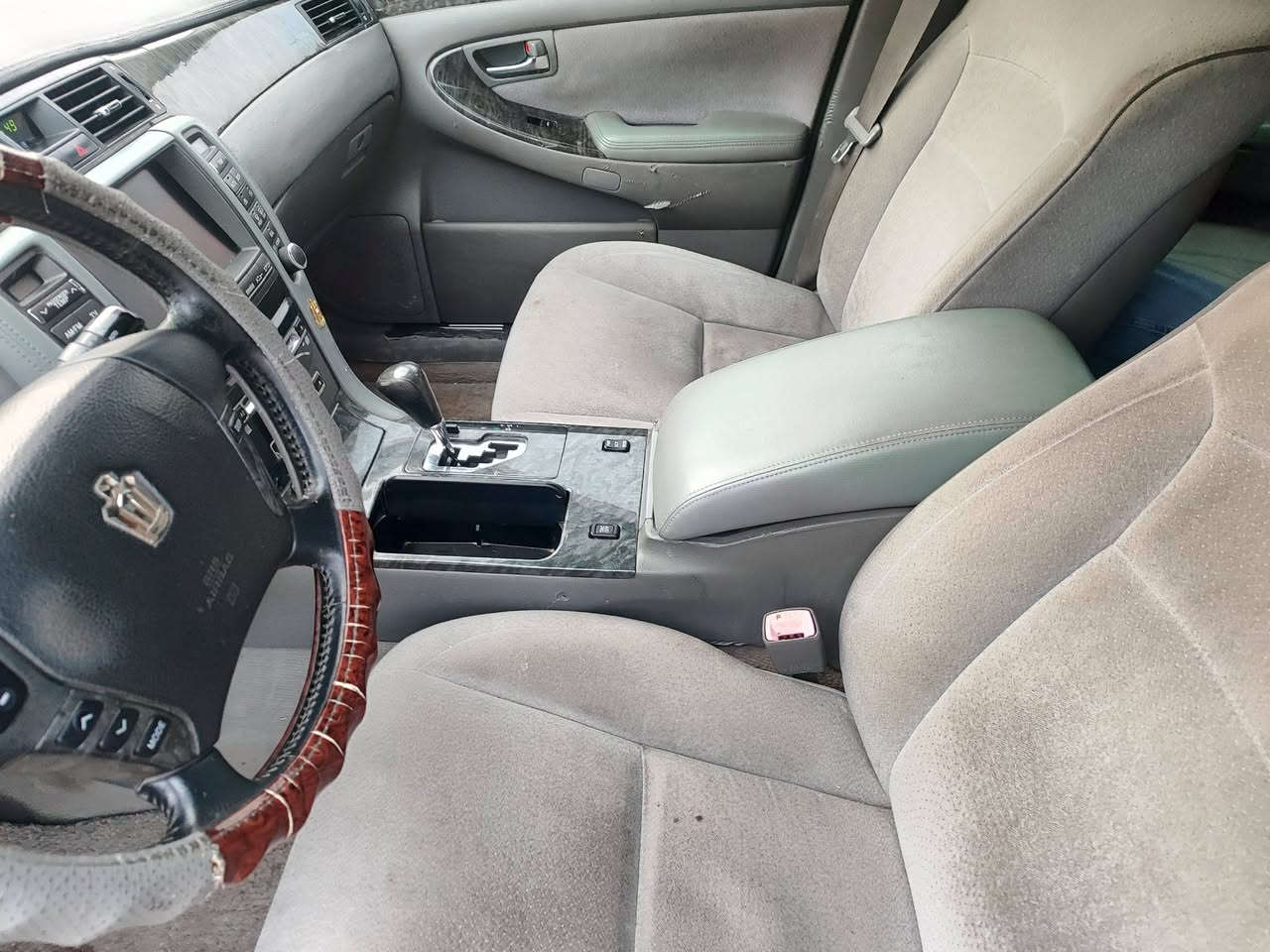 شاهينه ادوات بيها كصه شاصي 182 الاتصال على *********** و*********** مكاني بكربلاء  السعر 43 ورقه
