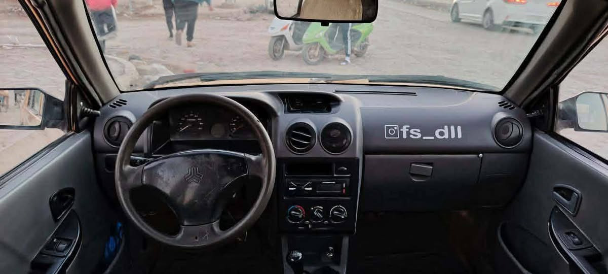 مكلفه بل النشر بيع مستعجل اي استفسار اتصل عل صاحب سياره
سايبه للبيع 2015 كير ومكينه ابرايد نضيفه السياره 
رقم التواصل ***********
