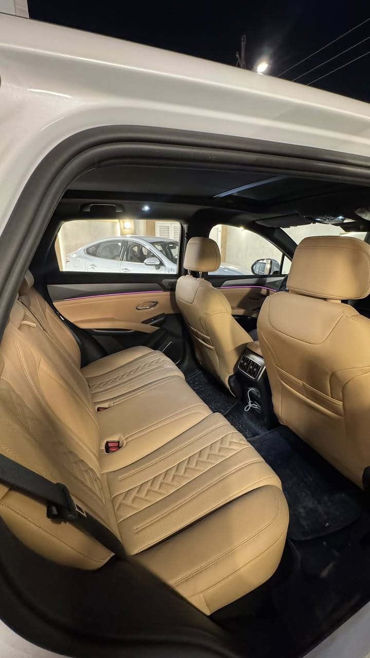 سلام عليكم byd song l فلاك شب فول تجي 5 كامرات دبل كرسي كهرباء تدفئه ستيرن كراسي تدئفه تبريد شاحن وايرلس بنروما لدات دشبول و ابواب صدوك كهرباء رادارات تحديد مسار قيادة شبه ذاتيه  السعر 32.000.000 مليون قفللل قفللل رقم بغداد حلو 
تواصل***********
