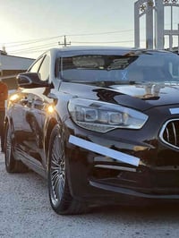 KIA .QUORIS وارد خليجي 2014 الفئه الثالثه المرغوب بدون جگات !!!   V6 ....