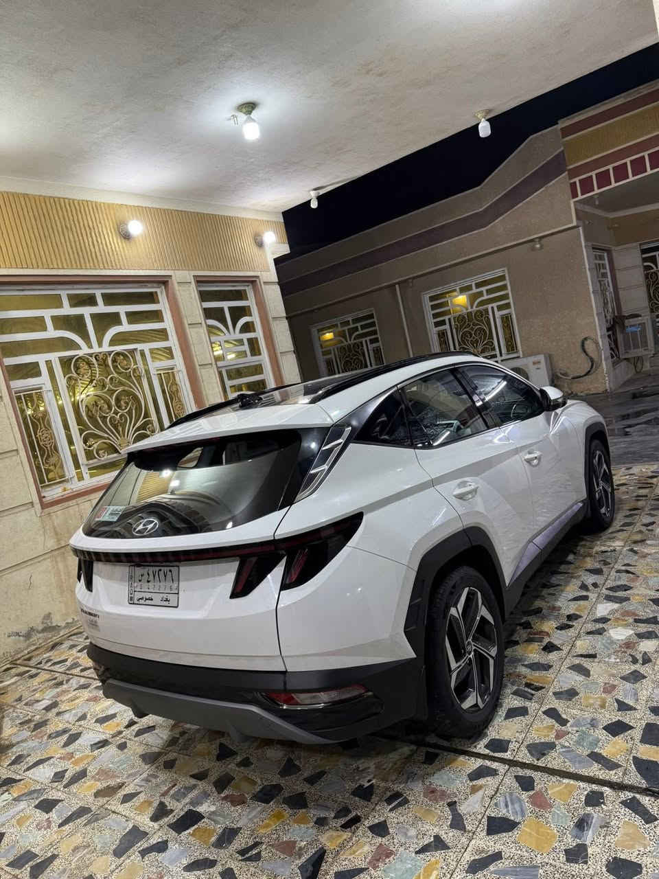 لسلام عليكم توسان موديل(2023)السعر(180)لااتصال 
(***********)
