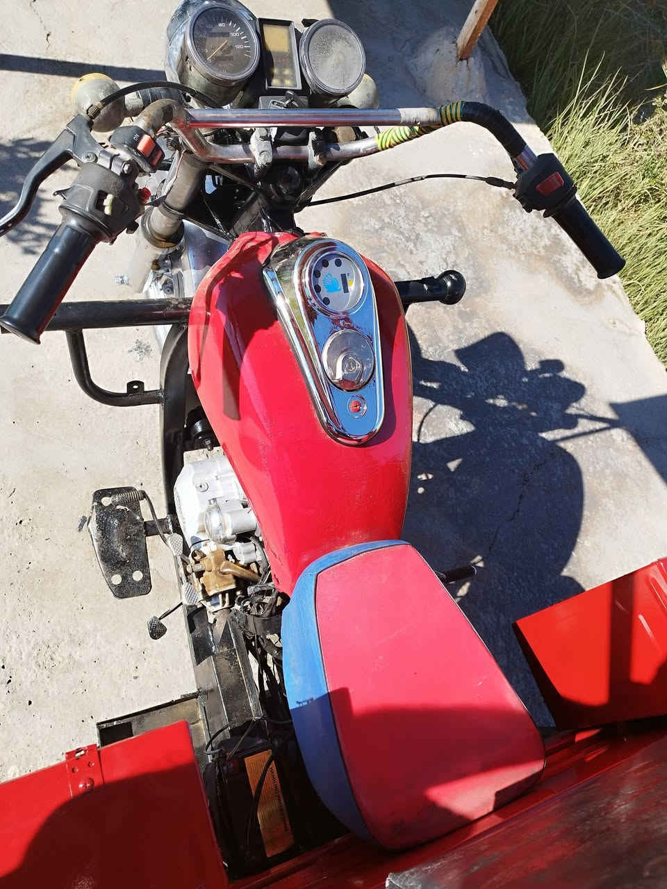 ستوته للبيع رقم وسنويه بابل الماني تعمير جديد نكره سلف محرك 2022لاتنقيص ولاتبخير جديد مكاني محاويل ناحيه الامام السعر المطلوب مليون او100وبيه مجال للطيبين للاستفسار ***********
