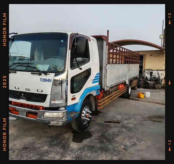 السلام عليكم فوزه بزون محدثه قماره كرستال الحديث  السياره كفاله عامه مكينه 16 عادي رقم نجف موديل 95 الله شاهد تعمير جناي جاهزه لاخير  موبايل *********** عنوانه ديوانيه السعر 210 يعني شدتين وعشر ورقات
