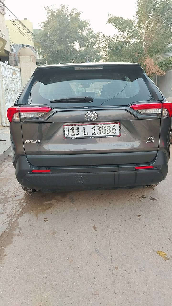 راف فور موديل ٢٣ فئة le رقم بغداد مشروع وطني بدون صبغ وبدون تبديل ماشية ١٩ ميل حادث امامي وصورها وصور الحادث مال امريكا والسونار مرفقة بالمنشور مكان السيارة ديالى بعقوبة علق اجاوبك بالمنشور تريد تفاصيل أكثر اتصل على هذا الرقم واني خادم ***********
اخوان اعتذر عن المراوس بيع فقط لان محتاج فلوس وسعر السيارة ١٨٥ ورقة قفل.
