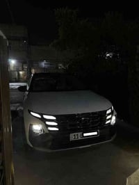 … للبيع توسان تو كلر 2025 وارد خليجي ،لون ابيض مواصفات رقم بغداد محرك ...