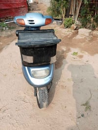 منغولي 2003 • محرك ما مفتوح • ما بيها باتري