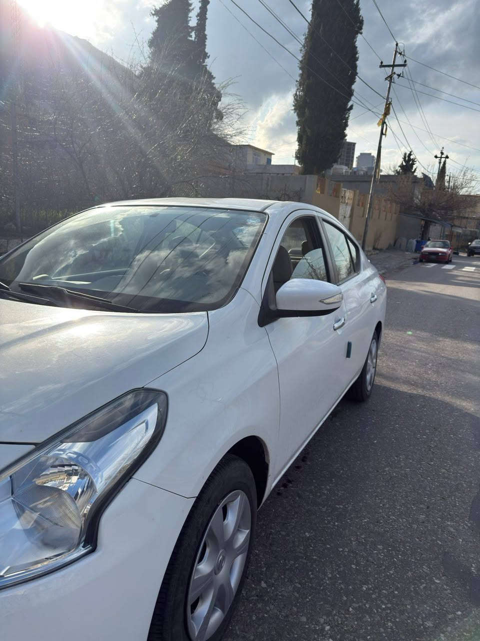 بسم الله الرحمن الرحيم
نيسان صني  رقم اربيل موديل ٢٠٢٤ مكفول من دعامية الى دعامية من كل شي  لا شخط ولا بارد ولا حالوب ولا نقطة حجر  ماشية ٥٠ الف  فول ١/١ تبريد قطعتين تحكمات استيرن طرفين ٢ كيج شاشة بلادية   ٤ اطارات شركة عليها ويل اكروم  و الاسبير منازل كاميرا وحساسات بوجكتر  جناح خلفي كير ومحرك برغي ممفتوح داخل اصفر 

ملاحظة السيارة بوضع الوكالة من كل شي

مكان السيارة / اربيل 
للتواصل والسعر / الاتصال 
 *********** + واتساب
