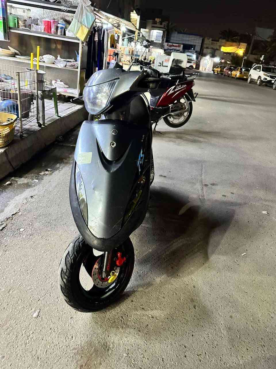 سلام عليكم دراجه ماكس بلاديه من لطول للطول دراجه خرسه لانظوح ولاتبخير مكينه ممفتوحه شلعتهه قويه الدراجه صارلهه ٣ اشهر من منزله رمبه السعر 650 مكاني بغداد الدوره رقمي *********** شراي اتصل
