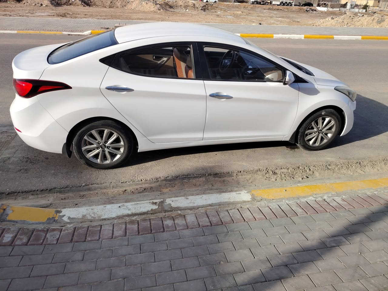 النترا ا 2014 محرك 1800 دوش خليجي ماشية ٧٠ الف مكفوله كفاله عامه من كل شي، 5 ويل كب ، تخم تاير جديد وتبريد وحدادية عامه، باسمي رقمه مثنى وسنويته مجدده ل2030وهزه قبل شهرين. الاتصال على الرقم *********** او التواصل على النت
