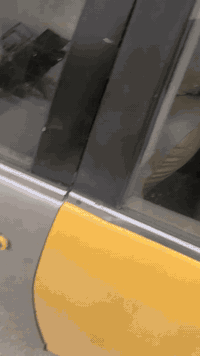 السلام عليكم
2008 فيرسا 
محرك 2000
مشروع وطني 
مكاني بغداد الدورة شارع ٦٠
السعر 40 وبيها مجال للطيبين
محرك جديد صدر امامي خلفي دبلات 
تخم تاير .
بس شوفلك ابن حلال يرتب كهربائياتها.
شغاله السيارة  كبل للشارع
***********
