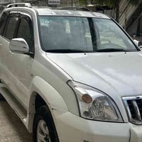 عندي برادو 2008 ابيض رقم بعداد باسمي السيارة صار عشرة سنوات موجودة عند...