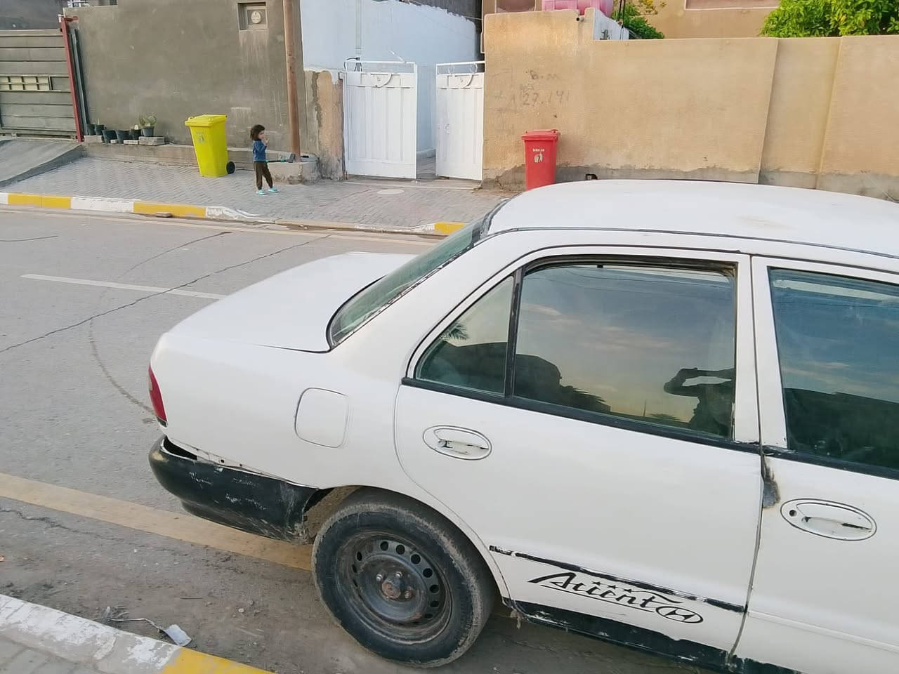 سيارة بروتون في قضاء الصويرة سعرها ٨ ورقات للاستفسار الاتصال على الرقم 

0773 380 3964
