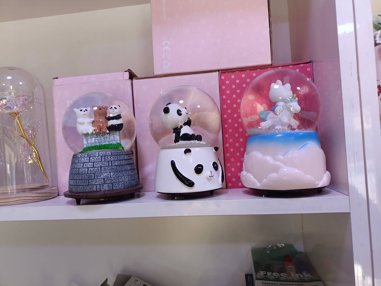 الهدايا ويانا غير تحطيم الاسعار بس يمنه وبس مكتبة الانوار الراعي الرسمي للاناقة
عنوانه بعقوبة التحرير مجاور مول ماريا و مطعم حيدر كركر
*********** خدمه التوصيل متوفرة ايضا 
تلي hsyna96
