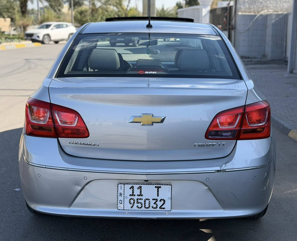 السلام عليكم
شوفر كروز خليجي وكاله المنصور (2016) فوول مواصفات 
ماشية. 36 الف كيلو

محرك 1800
فتحة / بصمة تشغيل / بصمة ابواب 4/ رادارات جانبيه /حساس خلفي /جلد / شاشة نفكيشن /لد امامي / وباقي المواصفات المعروفة  نظيفة جداً 
( كفالة عامة من الصبغ و البارد ) 

السعر 11,500 $
رقم بغداد بأسمي
مكانها بغداد / شارع فلسطين
***********

بيع فقط بدون مراوس
