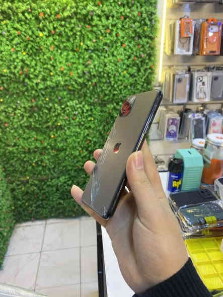 يالله ايفون 11 بروماكس ذاكره 256 بطاريه 100كله شغال فول
جهاز فقط مبدل شاشه اصليه بصمه شغاله بي ضمان منمحل

سعره 250 الف قفل جوه سوك تكدر تتاكد مكان المحل بغداد رحمانيه جعيفر قرب مقهى بيروتي ونادي الزوراء الرياضي متواجدين من4عصر لل11

*********** واتساب واتصال
***********اتصال فقط
