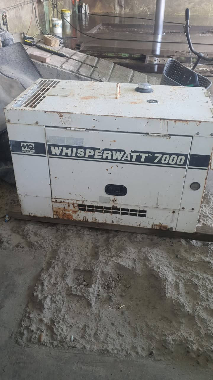 السلام عليكم
مولد كابوته 2 بستم 
25 امبير لاتبخير ولاتنقيص ملاحضه كلشي ماعرف بيهن تعال افحص كهرباء وشغل وشيلها للاستفسار ***********
