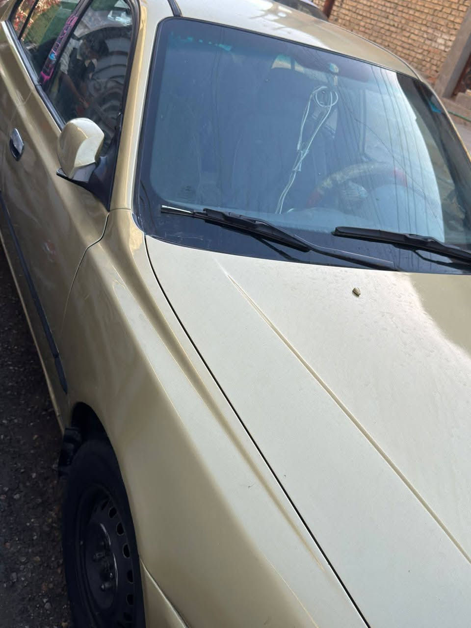 #اكسنت موديل 2000 للبيع 

السياره مصبوغه عام كهربائيات كلها شغاله كير محرك خير من الله سياره اوتماتيك محرك 1400 
باسمي مكاني بغداد الكماليه السياره ينقصها بس الصدر شويه تعبان السعر (50) رقم الهاتف ***********
