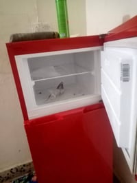 اغراض منزليه للبيع ثلاجه نضيفه كلش مداخله تصليح ابد معه غنينه غاز و طب...