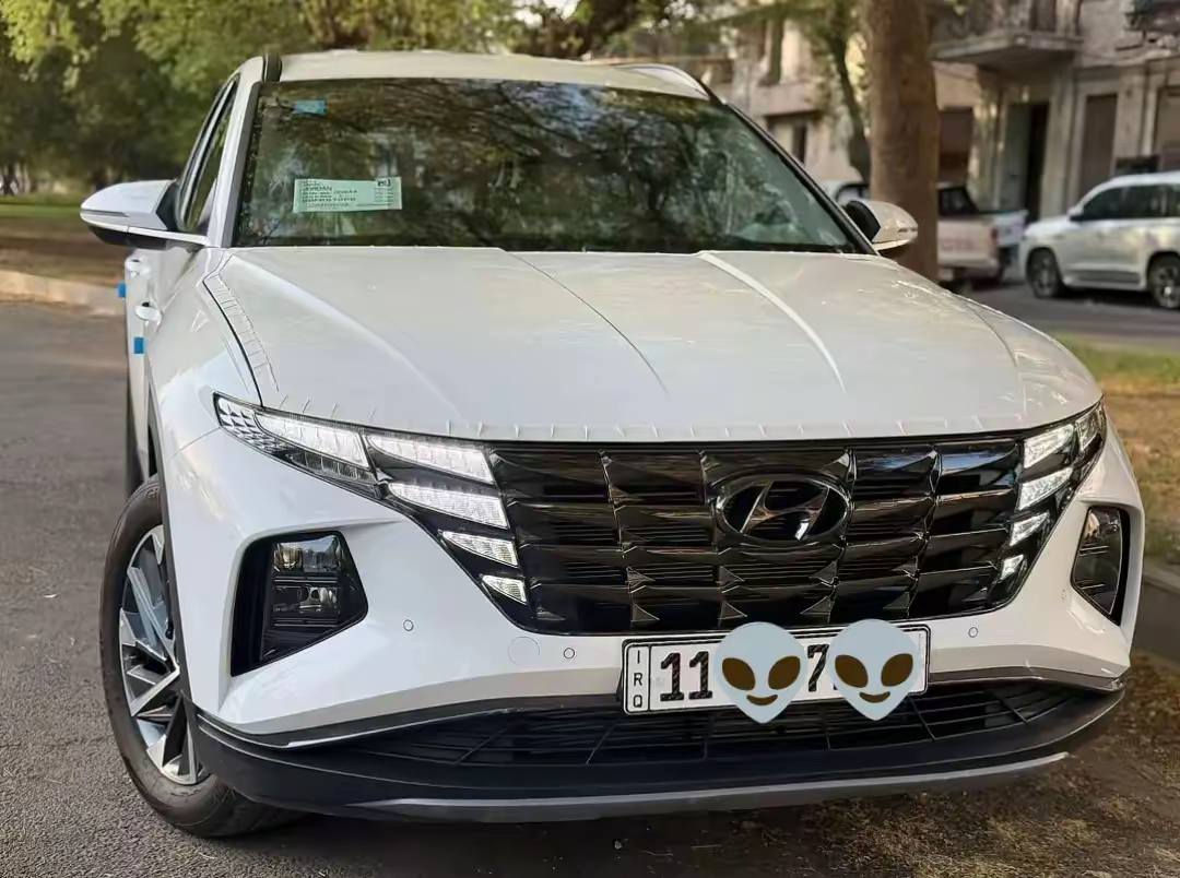 ‏توسان 2024خليجي

‏ماشية 53وقابل للزياده
‏محرك2000
 دوش
المواصفات فول عدا البانوراما 
‏
‏شاشة كبيرة بلاد  كار بلي
‏تحكم مقود 4 جهات 
‏ثلاث وضعيات قيادة 
‏كامرة خلفي بلاد 
‏لد امامي مع كشاف ضباب  
‏لايت زنون
‏بك لايت لد
‏تحكم كروز مثبت سرعة 
‏اوتو هولد 
‏تبريد قطعتين 
‏اشاير بلمري 
‏اشارة ترحيب
‏

‏سايد بريك دكمة 
‏
‏السعر 215  
 
‏مكاني النجف الاشرف 
للاستفسار ***********
